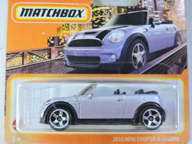 Matchbox MINI CO0PER S CABRIO ( Light Purple )  Like Hot Wheels