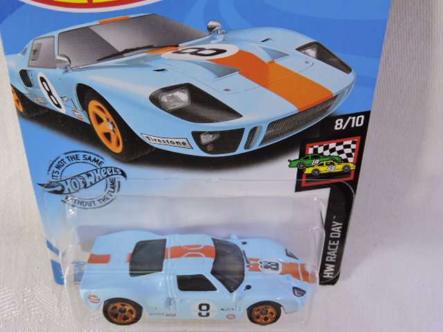 Hot Wheels FORD GT-40 ( Blue GULF #8 ) Long Card