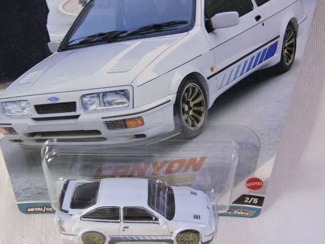 Hot Wheels FORD SIERRA COSWORTH ( White ) Long Card  Car Culture Premium