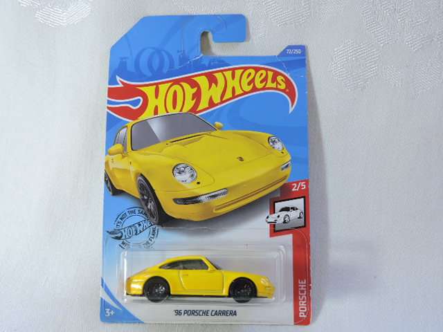 Hot Wheels PORSCHE Carrera ( Yellow ) Long Card