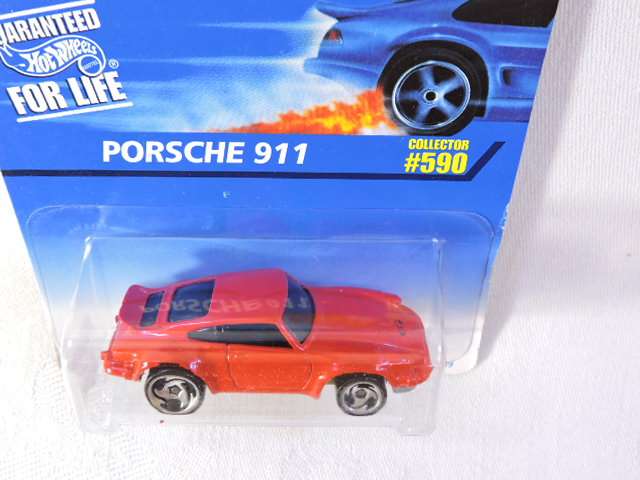 Hot Wheels PORSCHE 911 ( Full Metal. 1974 on Base Plate )  Long Card.