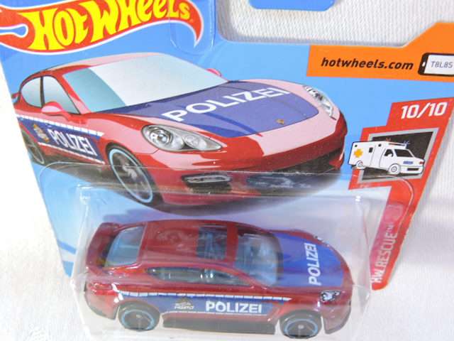 Hot Wheels PORSCHE PANAMERA ( Red Polizei )