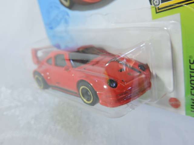 Hot Wheels PORSCHE 993 GT2 ( Red ) Long Card