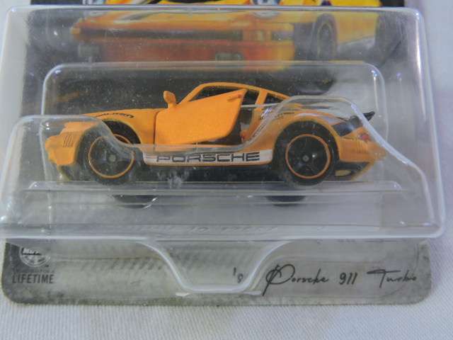 Matchbox PORSCHE 911 Turbo ( Orange ) Moving Parts   Like Hot Wheels