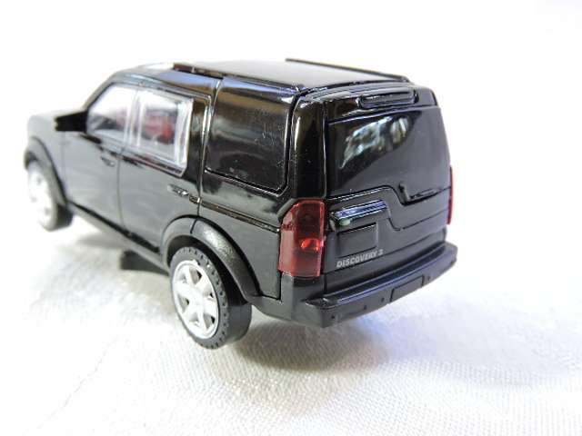 LAND ROVER DISCOVERY 3  Mint in Box ( Black )  RASTAR 1/43 Scale