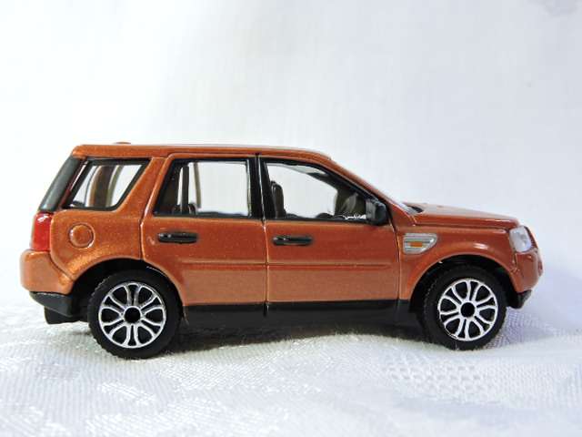 LAND ROVER FREELANDER 2 HSE ( Bronze )