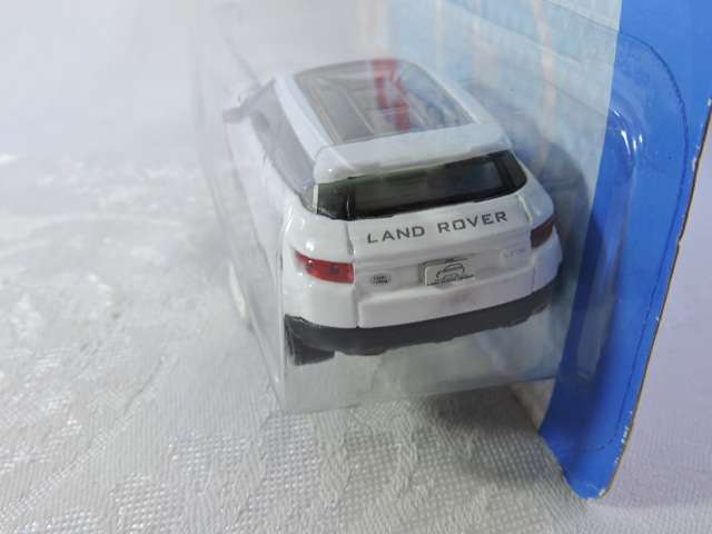 LAND ROVER LRX Concept ( White ) Like RANGE ROVER Evoque
