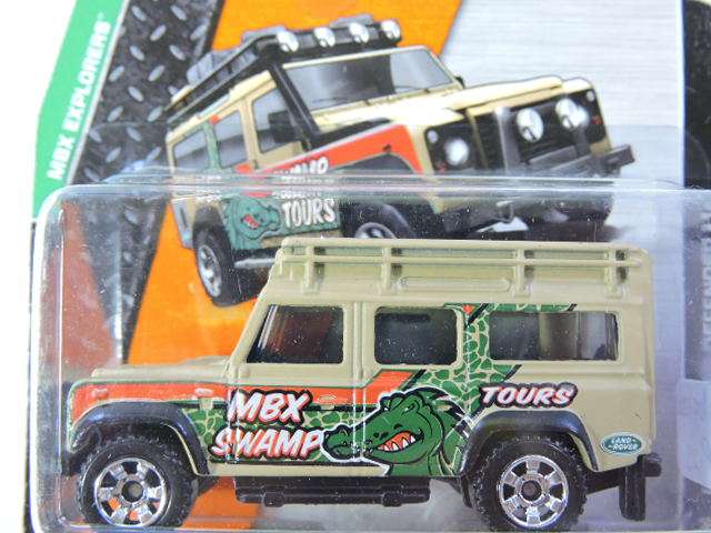 Matchbox Land Rover Defender 110 ( MBX Swamp ) like Hot Wheels