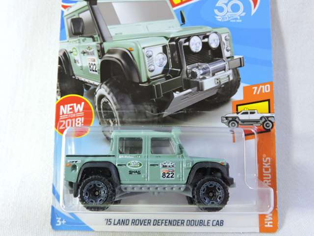 Hot Wheels LAND ROVER DEFENDER Double Cab Pickup Bakkie  ( Teal #822 ) Long Card