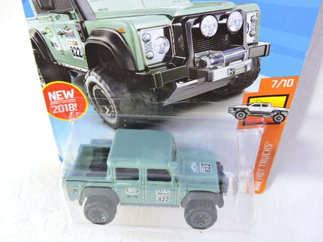 Hot Wheels LAND ROVER DEFENDER Double Cab Pickup Bakkie  ( Teal #822 ) Long Card