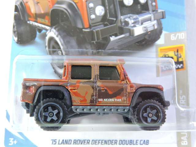 Hot Wheels LAND ROVER DEFENDER Double Cab Pickup Bakkie  ( Bronze camo ) Long Card
