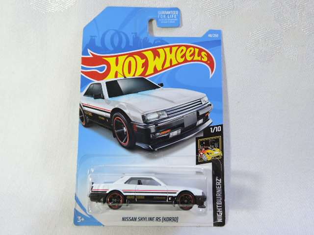 Hot Wheels NISSAN SKYLINE RS [KDR30] ( White/Black ) Long Card Like DATSUN