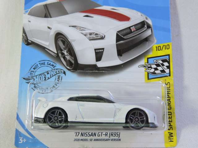 Hot Wheels NISSAN GT-R [R35] ( White ) Long card  Like Datsun