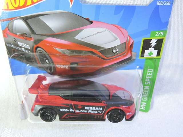 Hot Wheels NISSAN LEAF NISMO RC_02 ( Red & Black ) Like Datsun
