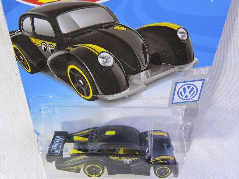 Hot Wheels VW VOLKSWAGEN BEETLE KAFER RACER ( Matt black  ) Mooneyes  Long Card