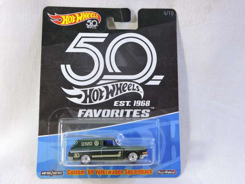 Hot Wheels VW VOLKSWAGEN Squareback ( 50th Anniversary ) Full metal Real Riders