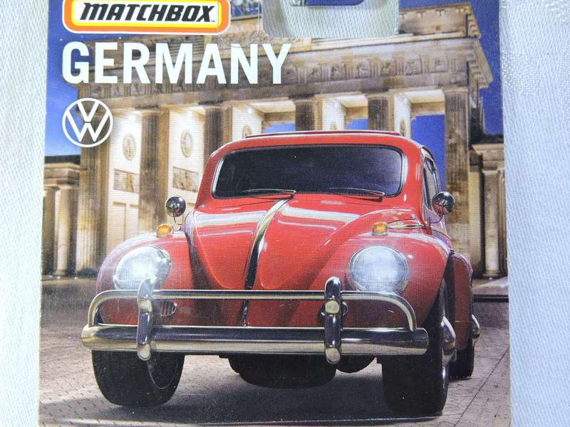 Matchbox VW VOLKSWAGEN BEETLE  ( Germany 7/12 Red ) Like Hot Wheels Long Card