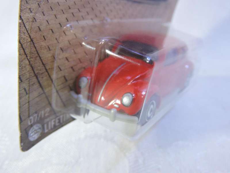 Matchbox VW VOLKSWAGEN BEETLE  ( Germany 7/12 Red ) Like Hot Wheels Long Card