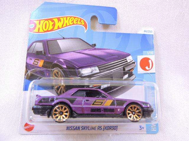 Hot Wheels NISSAN Skyline RS KDR30 ( Purple ) Like Datsun