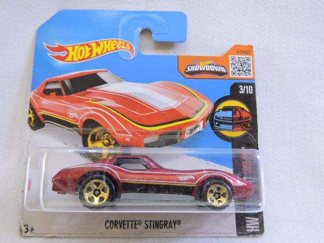 Hot wheels Chevy Chevrolet Corvette Stingray ( Red Gold rims )