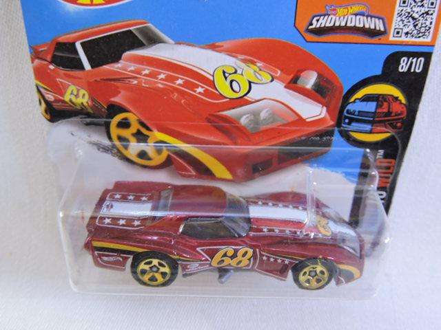 Hot wheels Chevy Chevrolet Greenwood Corvette ( Red #68 )