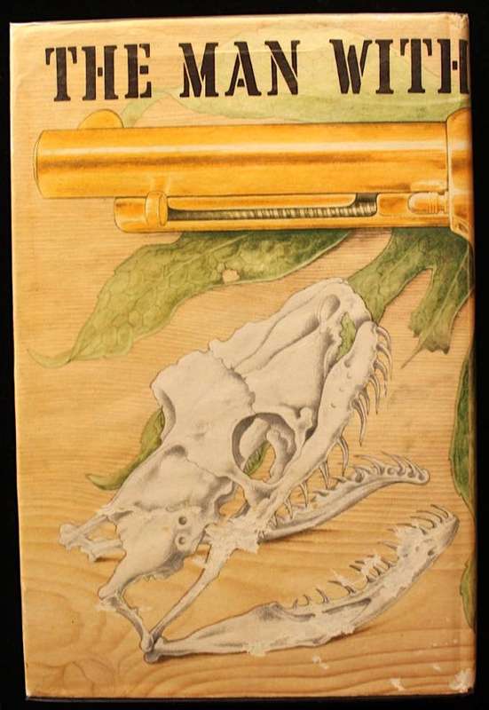 THE MAN WITH THE GOLDEN GUN by Ian Fleming (1965) - VERY GOOD COPY IN UNCLIPPED DJ