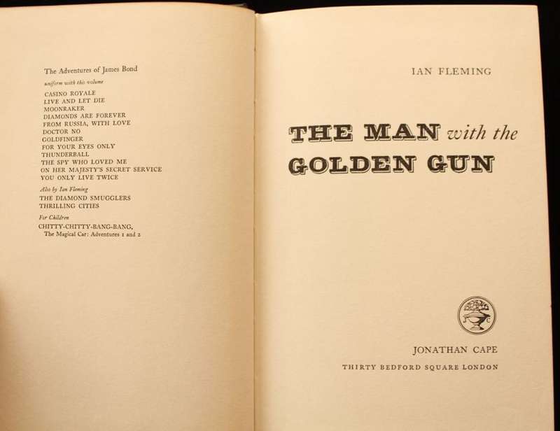 THE MAN WITH THE GOLDEN GUN by Ian Fleming (1965) - VERY GOOD COPY IN UNCLIPPED DJ