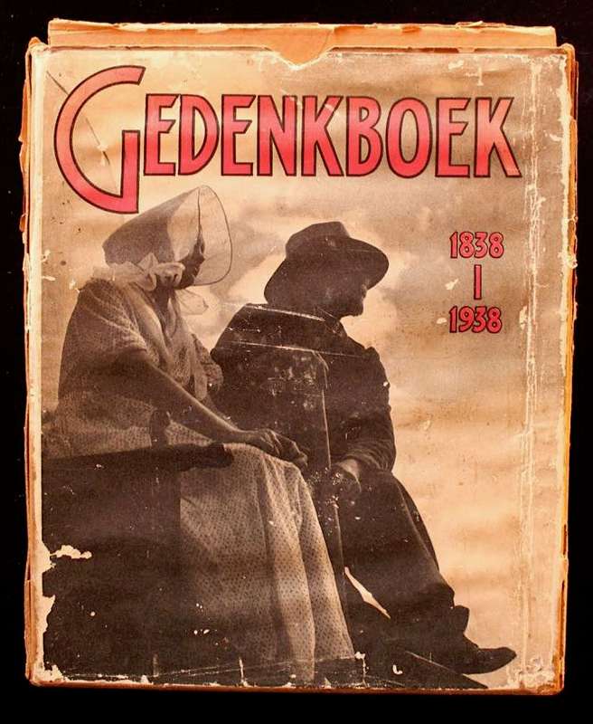 GEDENKBOEK VAN DIE OSSEWATREK 1838-1938 - D. MOSTERT (met oorspronklike glipkassie!)
