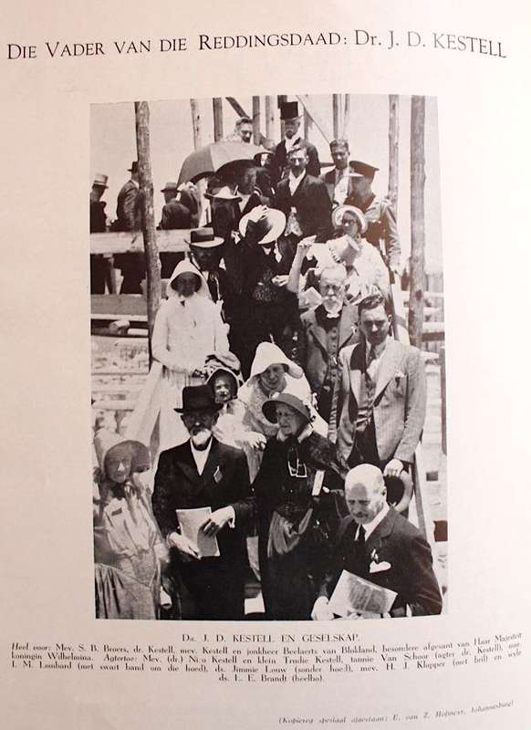 GEDENKBOEK VAN DIE OSSEWATREK 1838-1938 - D. MOSTERT (met oorspronklike glipkassie!)