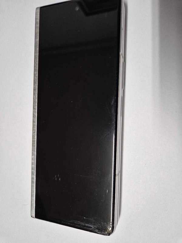 Samsung Galaxy Z Fold 3