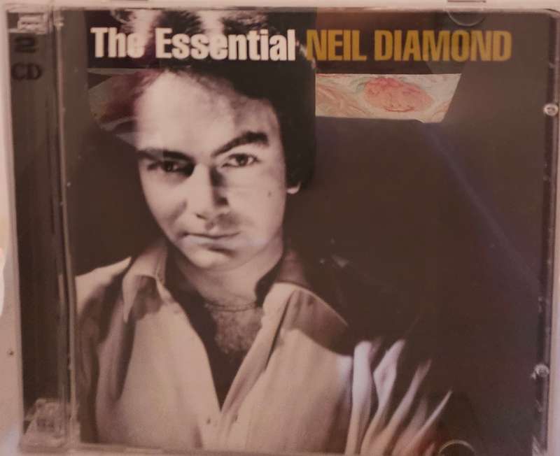 The Essential Neil Diamond  (2437)