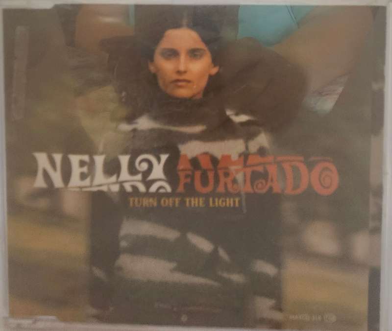 Nelly Furtado Turn off the Light  (3095)
