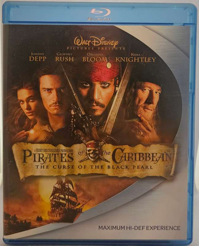 Pirates of the Caribbean The Curse of the Black Pearl Blue Ray (315)