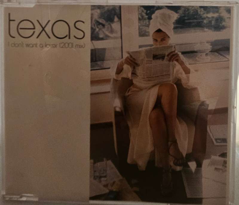 Texas I Don't want a lover (2001 mic)  (3197)