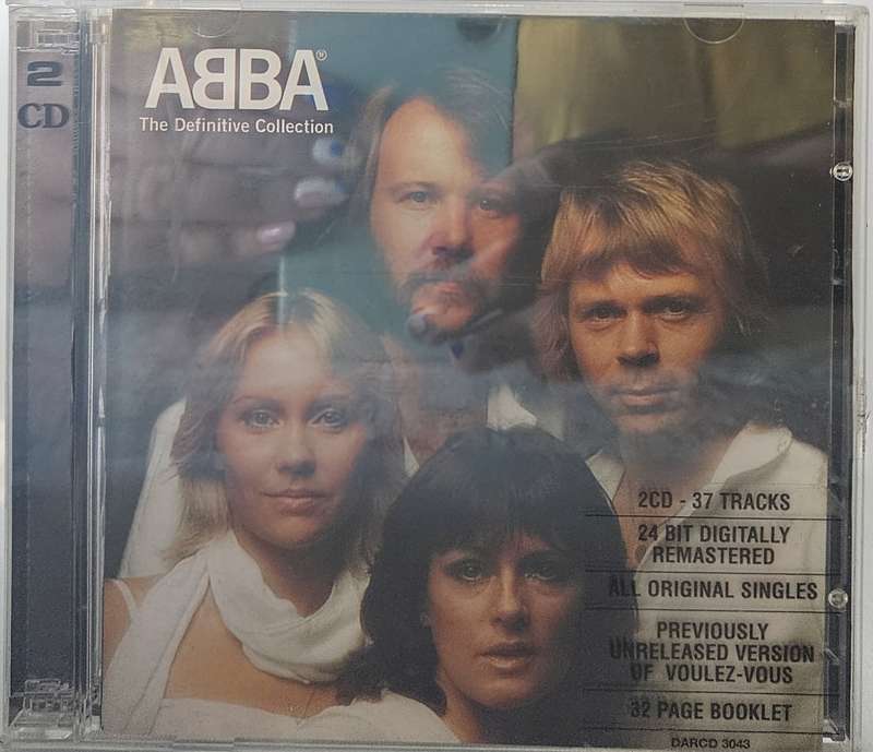 ABBA The Definitive Collection   (2125)