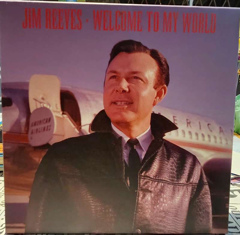 Jim Reeves Welcome to my world Collectors combo 4 x CD's & book