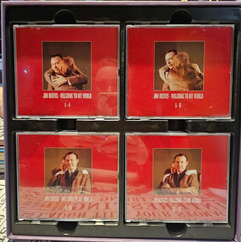 Jim Reeves Welcome to my world Collectors combo 4 x CD's & book