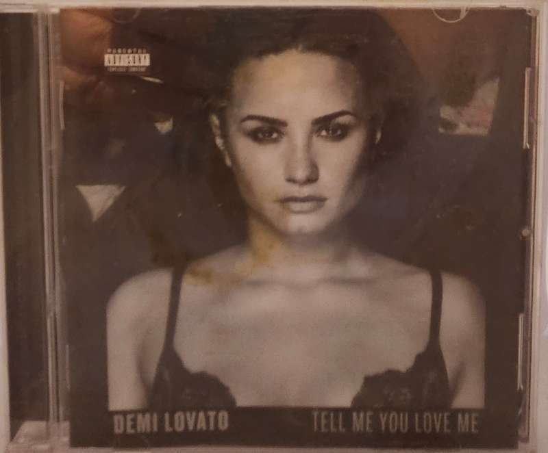 Demi Lovato Tell me you love me  (2657)