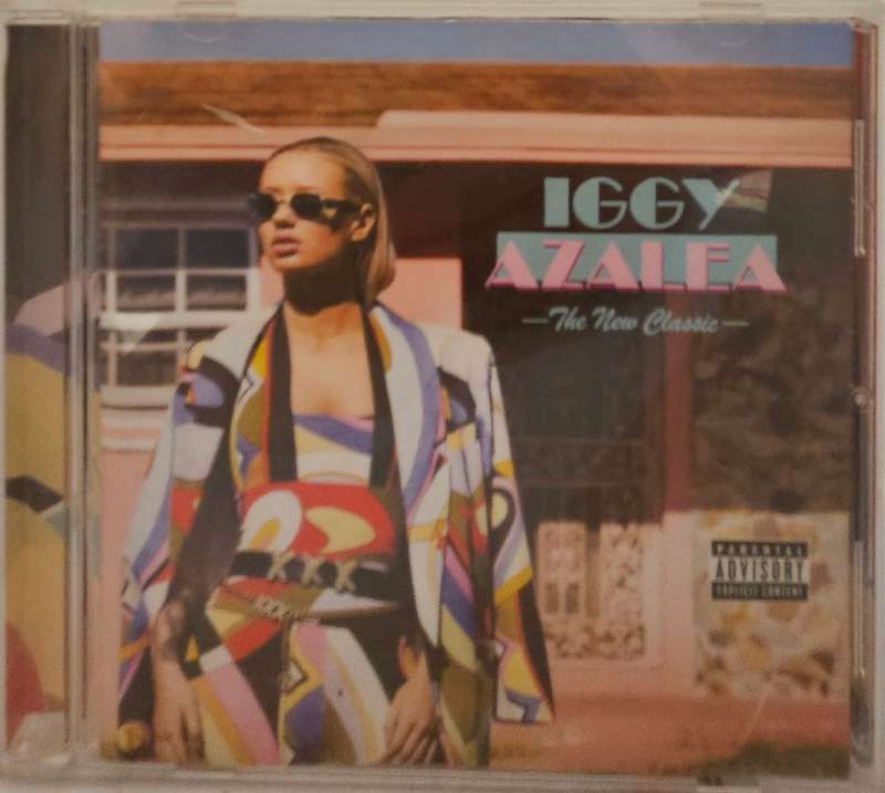 Iggy Azalea The New Classic  (2649)