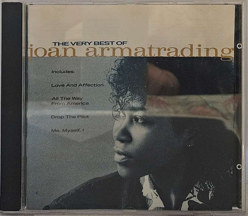 The Very Best of Joan Armatrading  (2446)