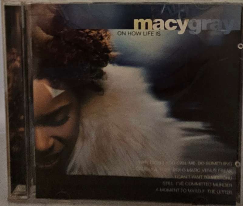 Macy Gray On How Life is  (2956)