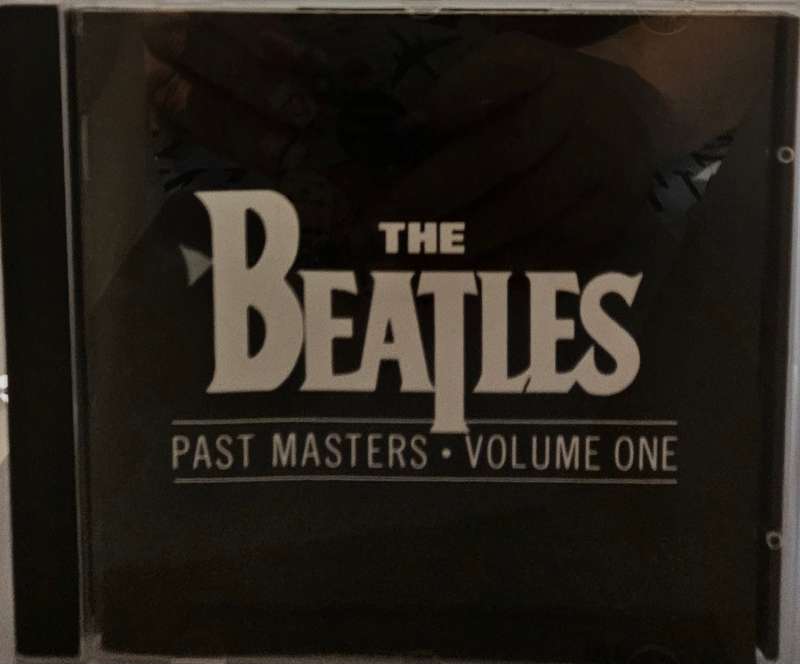 The Beatles Past Masters Vol One  (3932)