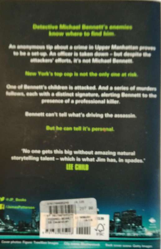 JAMES PATTERSON & JAMES O. BORN - AMBUSH-A MICHAEL BENNETT THRILLER 2018 LARGE FORMAT PAPERBACK