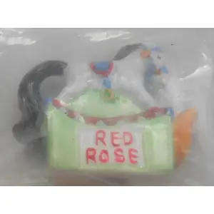 MINIATURE RED ROSE NURSERY RHYME TEAPOT ROCKING HORSE - IDEAL FOR YOUR PRINTERS TRAY - SEALED