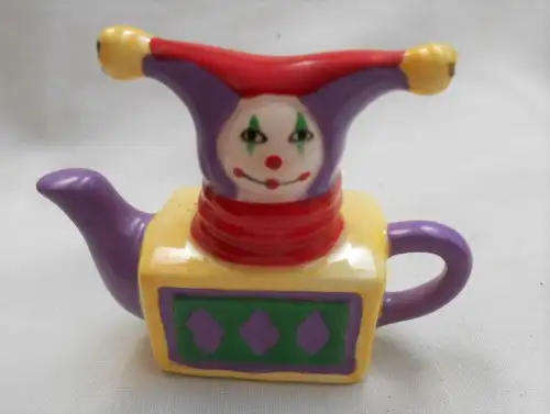 MINIATURE RED ROSE NURSERY RHYME JACK IN THE BOX TEAPOT IDEAL FOR YOUR PRINTERS TRAY OR NURSERY DEOC