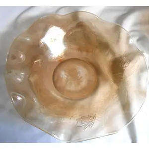 FLORA GOLD-LOUISE PATTERN LARGE 23 CM CARNIVAL GLASS BOWL (3) THIS BOWL HAS A COLOUR FLAW