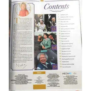 QUEEN ELIZABETH 11 COMMEMORATIVE PLATINUM JUBILEE EDITION 1952-2022 YOU 100 PAGES