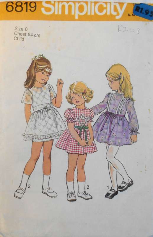 SIMPLICITY 6819 GIRLS DRESS SIZE 6 YEARS BREATS 64 CM COMPLETE