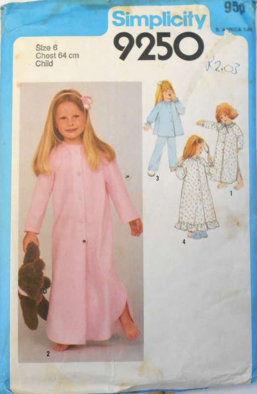 SIMPLICITY 9250 GIRLS NIGHTGOWN-PJS ROBE SIZE  6 YEARS-CHEST 64 CM COMPLETE