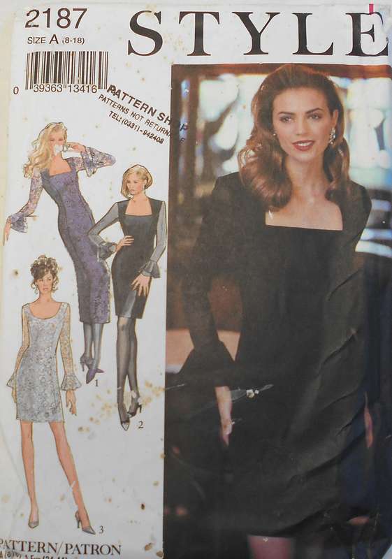 STYLE 2187 STUNNING EVENING DRESS SIZE 8-18 COMPLETE-CUT  TO 10